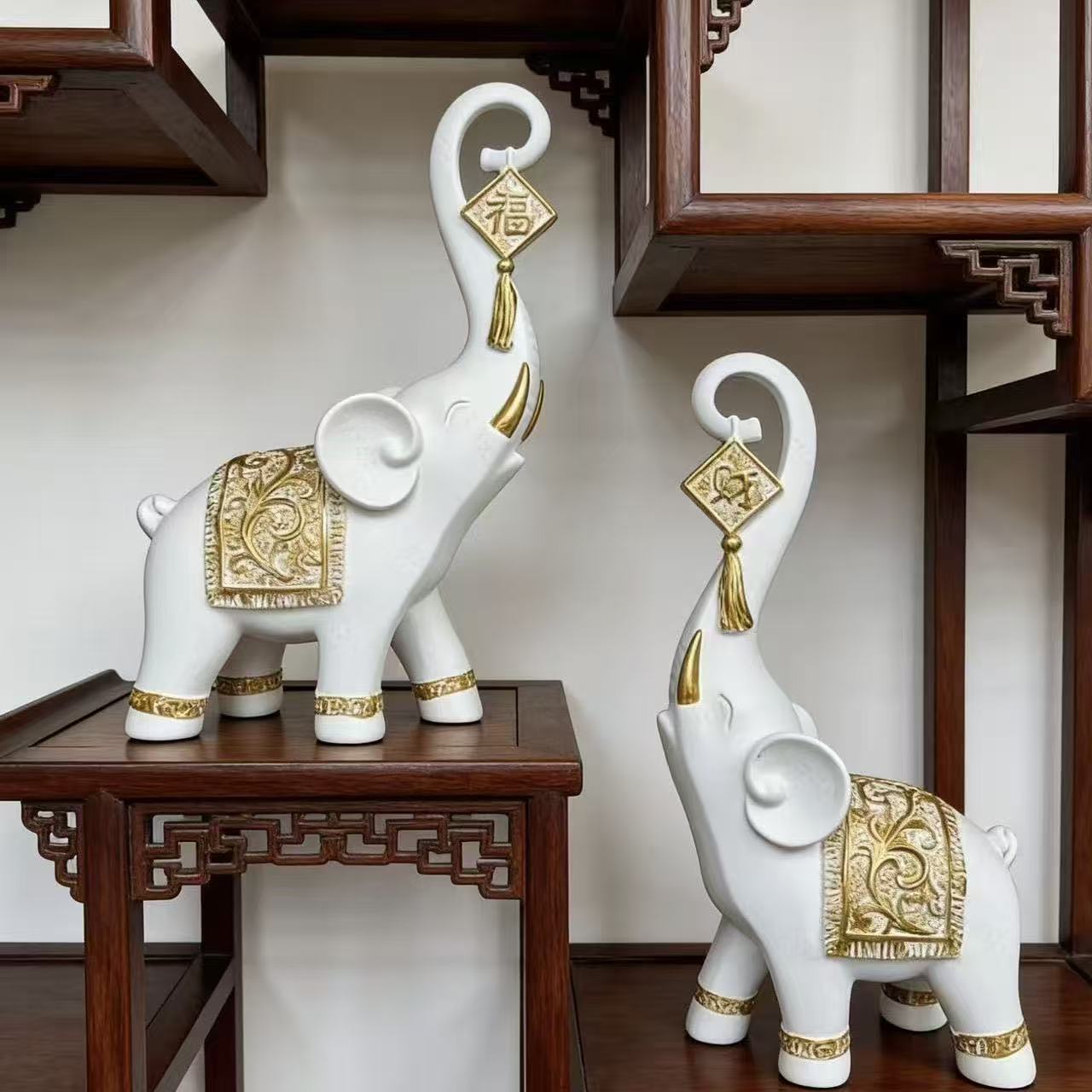 One Pair Chinese Style Lucky W - Art Craft Elephant recension och pris